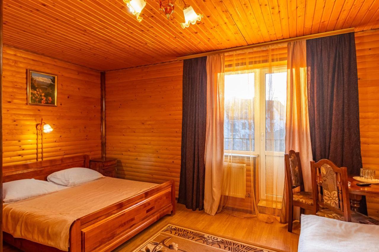 Гуцульська Світлиця Bukovel Exterior foto